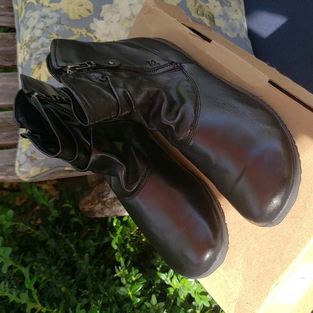 NEW Josef Seibel Naly 24 ankle boot/bootie, sz 40 (fits sz 9)